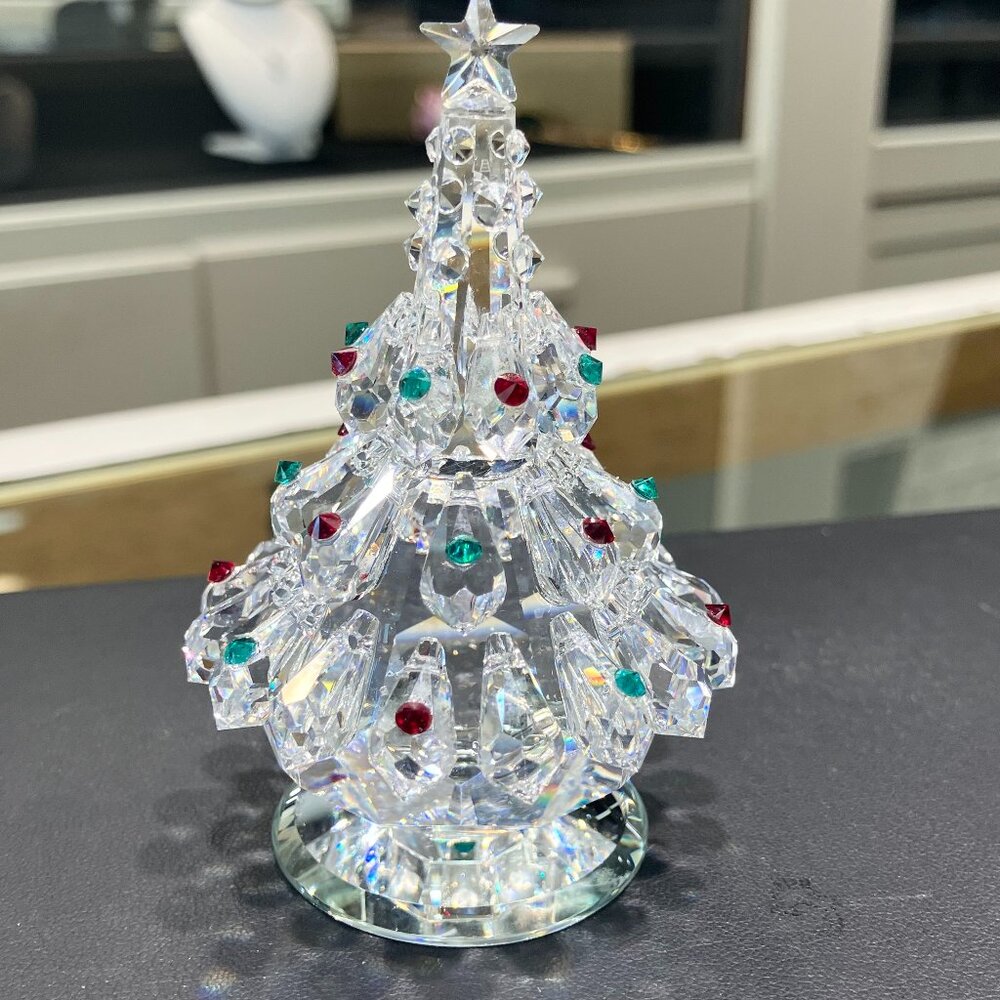 Christmas Tree Crystal Figurine